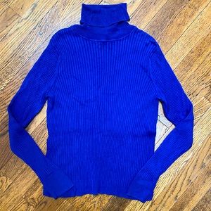 Women’s Talbots indigo turtleneck Size Large